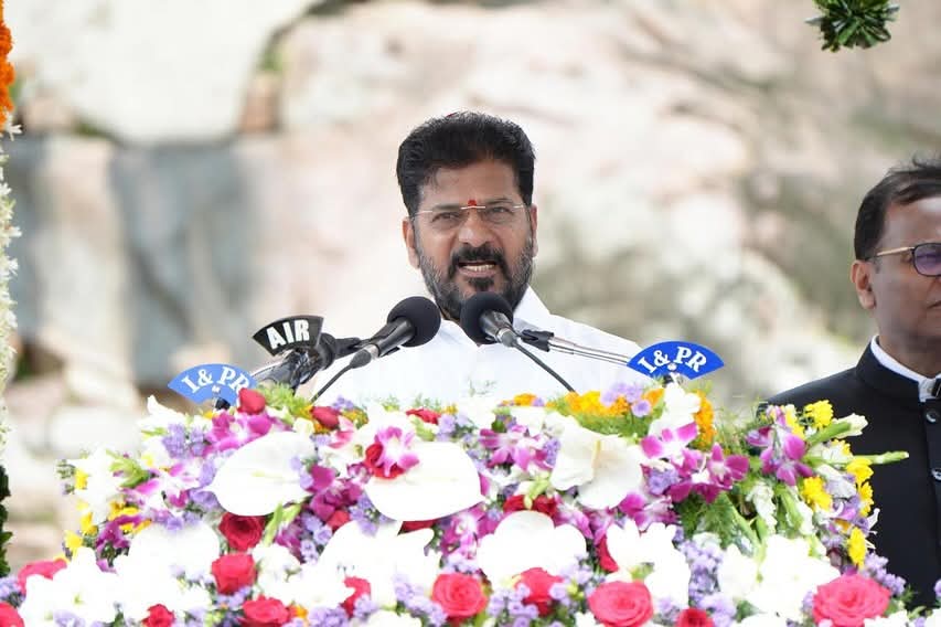 సామాజికంగా, ఆర్థికంగా తెలంగాణ బలపడాలి: సీఎం రేవంత్‌