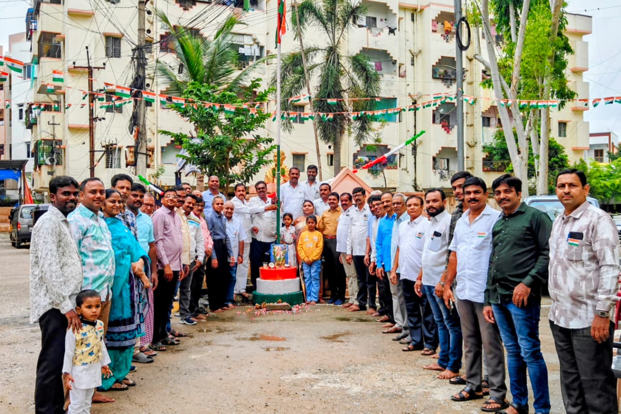 ప్రజయ్ నివాస్ లో ఘనంగా స్వాతంత్య్ర దినోత్సవ వేడుకలు