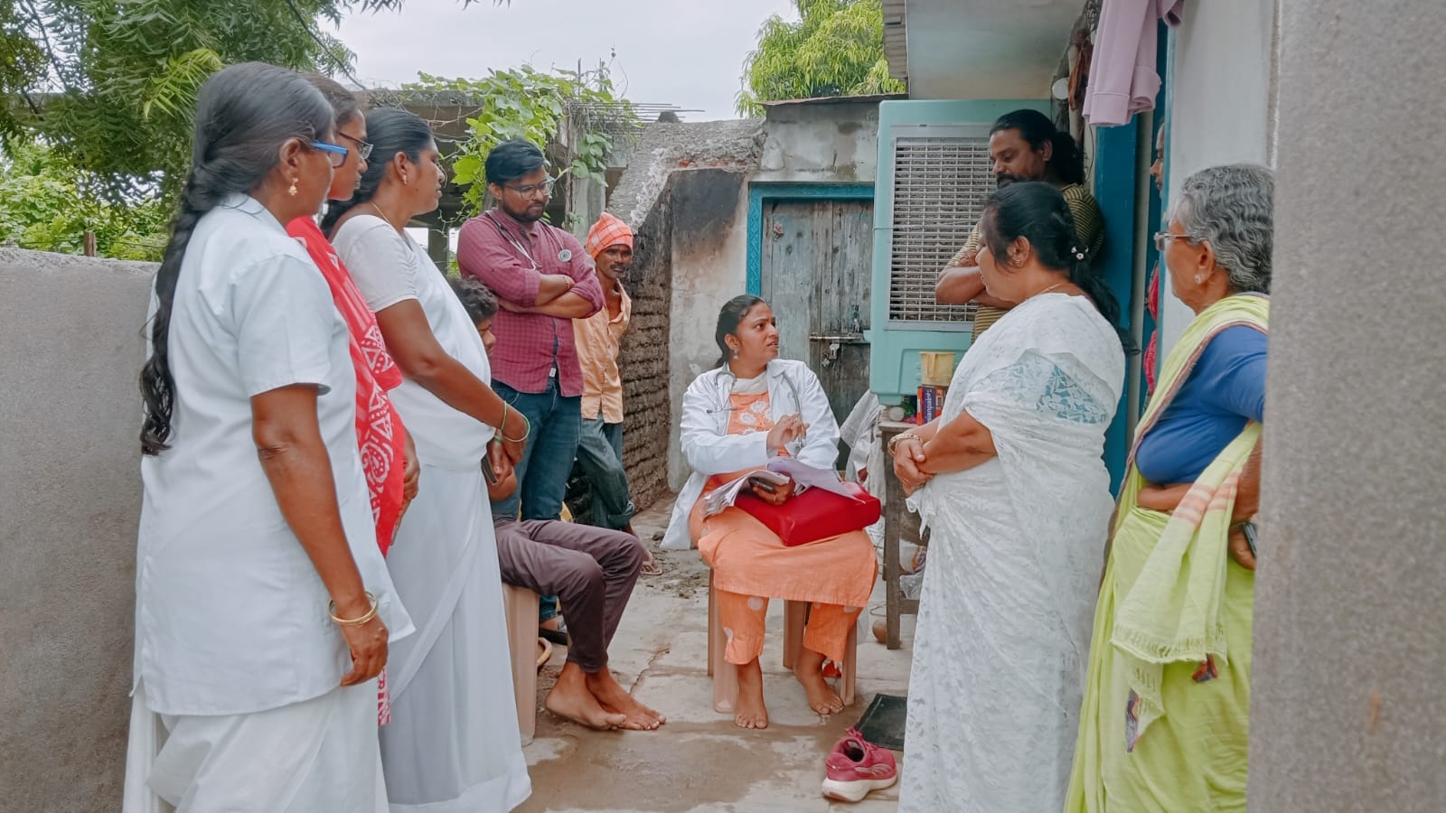 విష జ్వరాల పుకార్లు నమ్మవద్దు… డాక్టర్ వరుణ