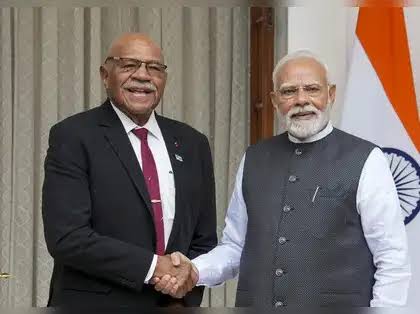 ఫిజి ప్రధాని రబుకాతో మోదీ చర్చలు.. ఫిజి ప్రధాని రబుకాతో మోదీ చర్చలు..