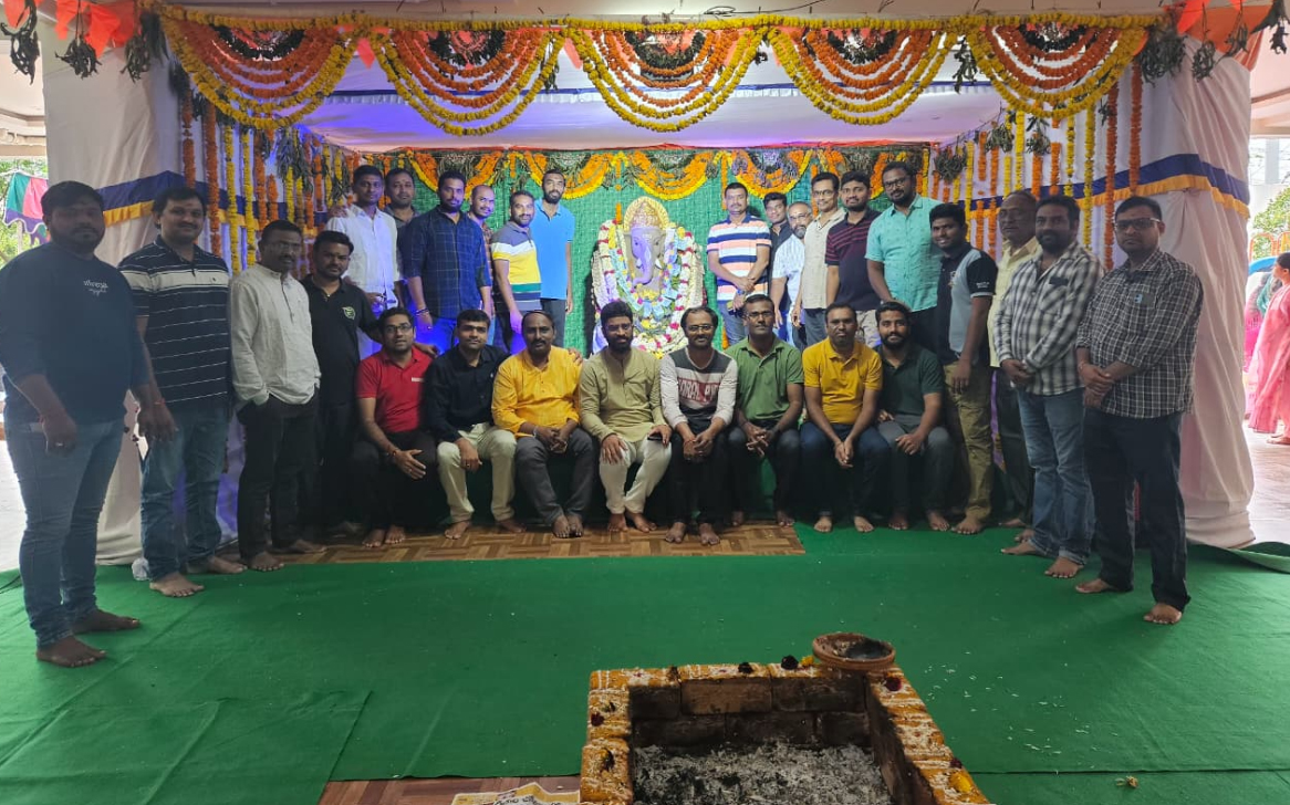 ఘనంగా రాఘవేంద్ర బృందావనం లో గణేష్ వేడుకలు