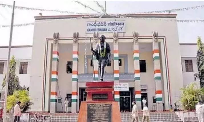 అవినీతి జరిగిందని ఒప్పుకున్న కవిత: కాంగ్రెస్ నేతలు