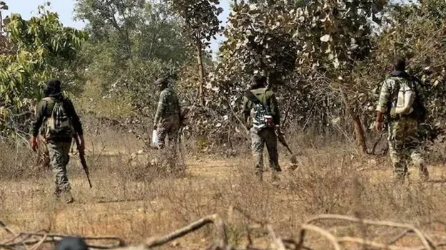 ఛత్తీస్‌గఢ్‌‌లో ఎన్‌కౌంటర్.. కేంద్ర కమిటీ సభ్యుడు  మృతి.