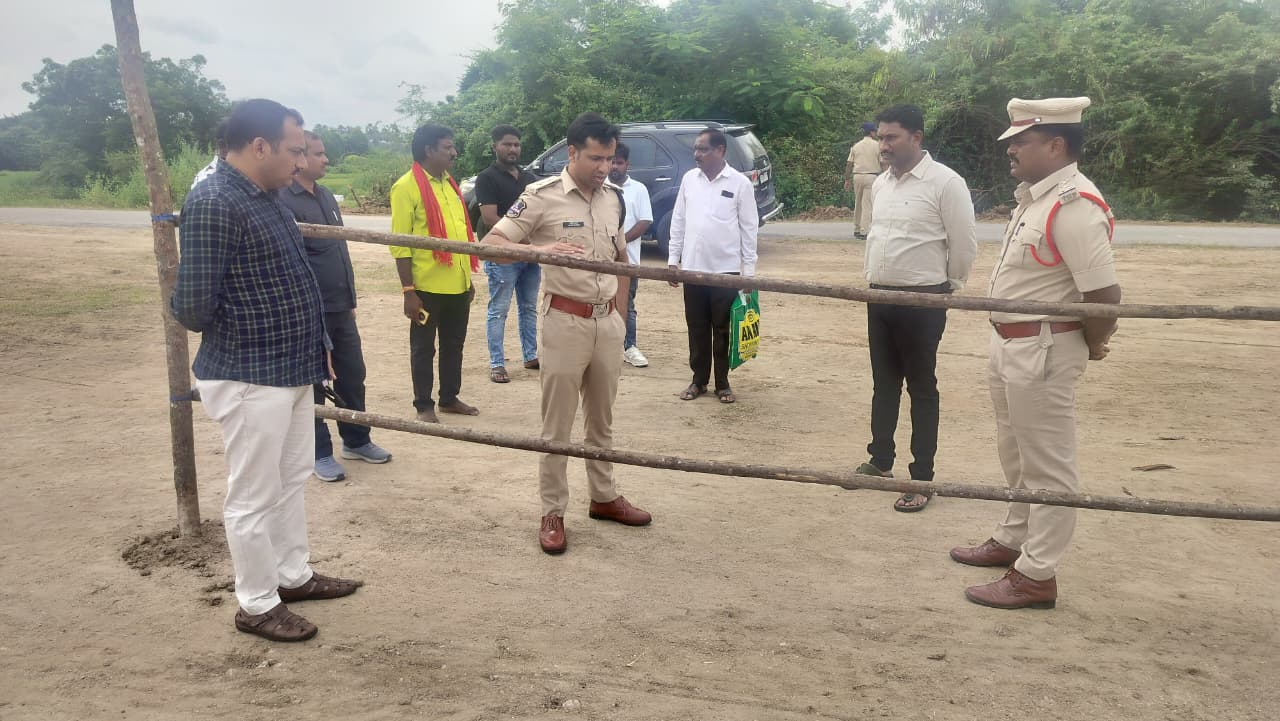 దసరా పండుగను ప్రశాంతంగా జరుపుకోవాలి: జిల్లా ఎస్పీ