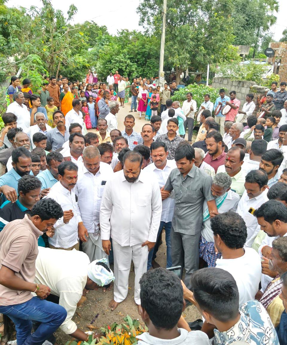 ఓదెల మండలంలో ఘనంగా దసరా వేడుకలు ఓదెల మండలంలో ఘనంగా దసరా వేడుకలు