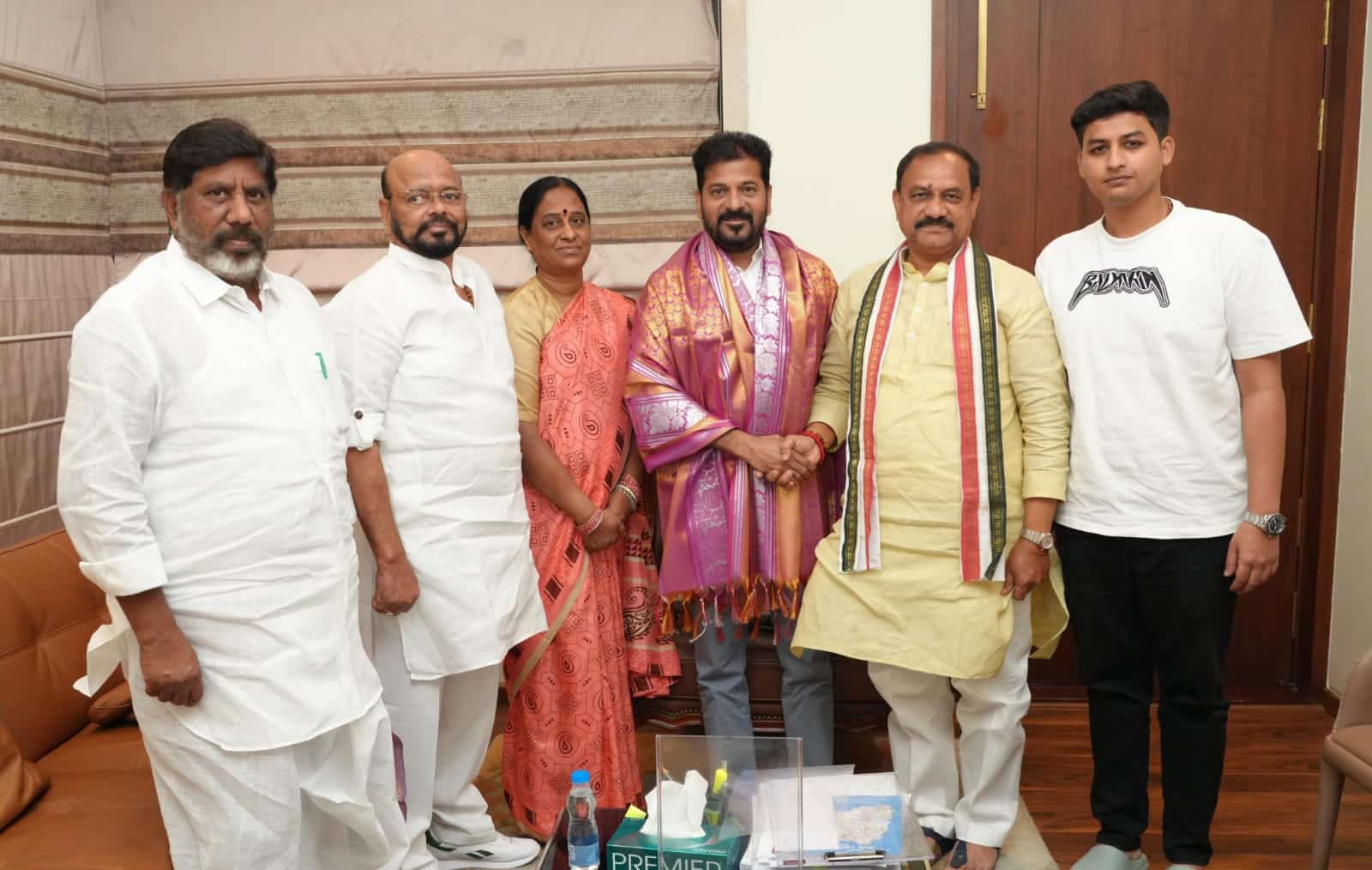 సీఎం రేవంత్‌రెడ్డితో కొండా దంపతుల భేటీ…